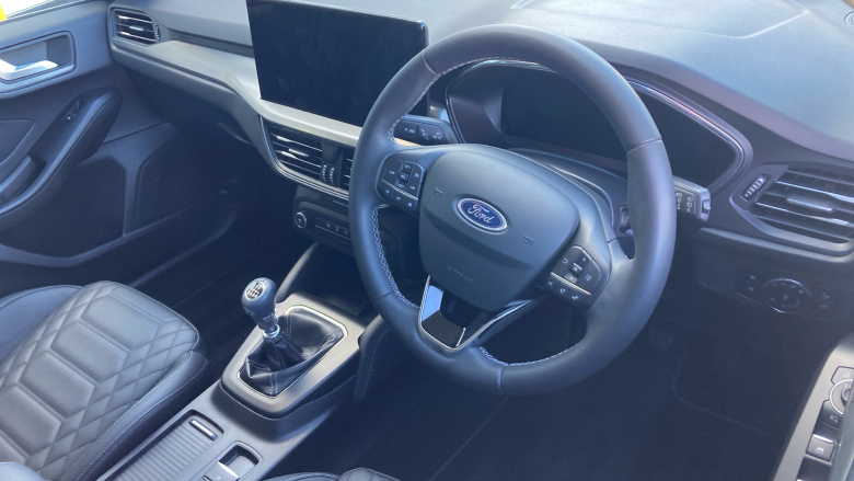 Ford Focus 1.0 EcoBoost Titanium Vignale 5dr Petrol Hatchback